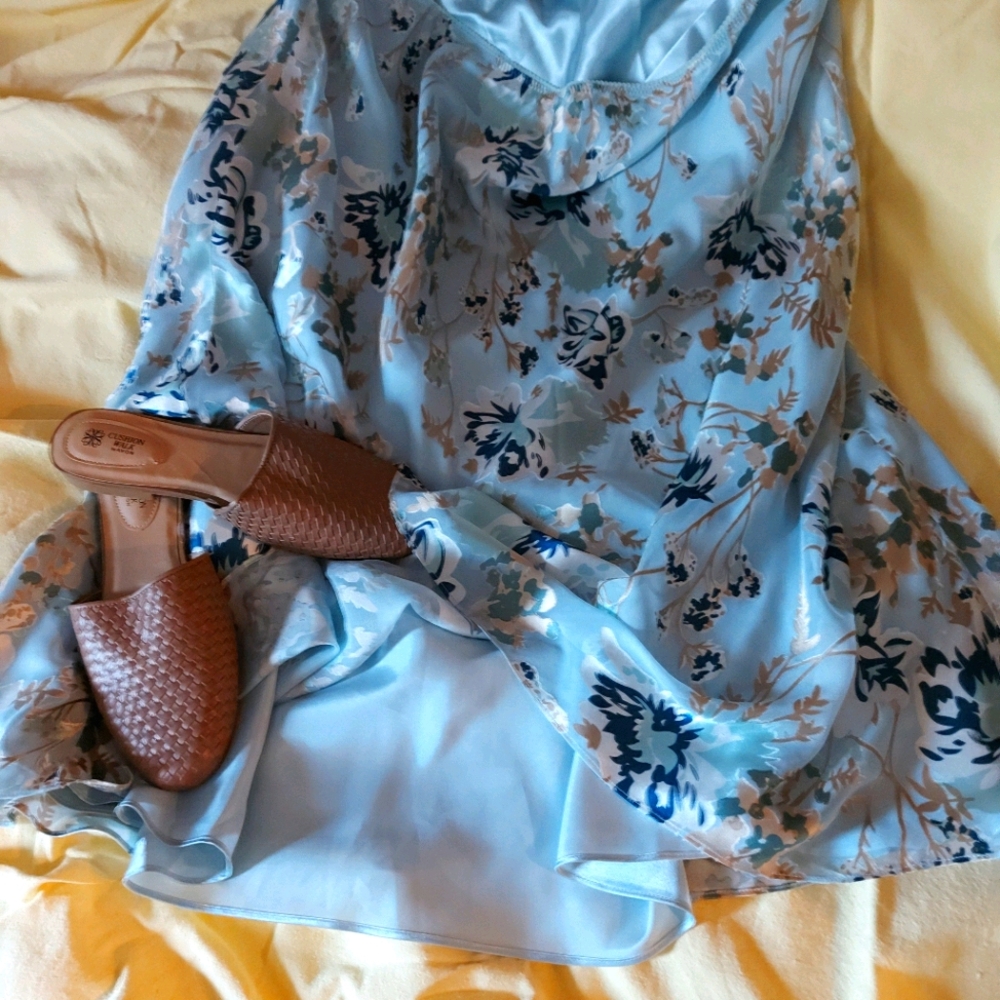 Knee length skirt